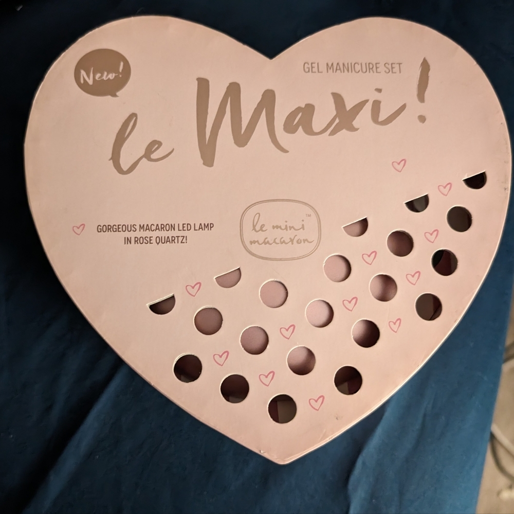 Le mini macaron gel kit